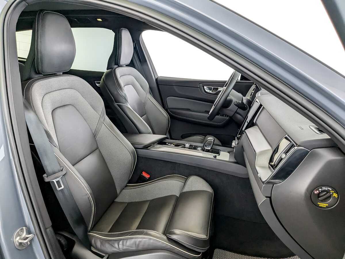 Volvo XC60 с пробегом — 2022 год. Фото: #23