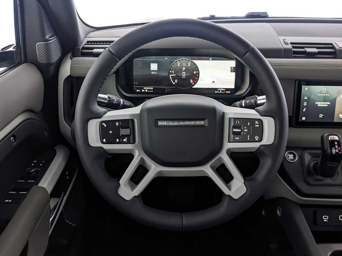 Land Rover Defender с пробегом — 2021 год. Фото: #21
