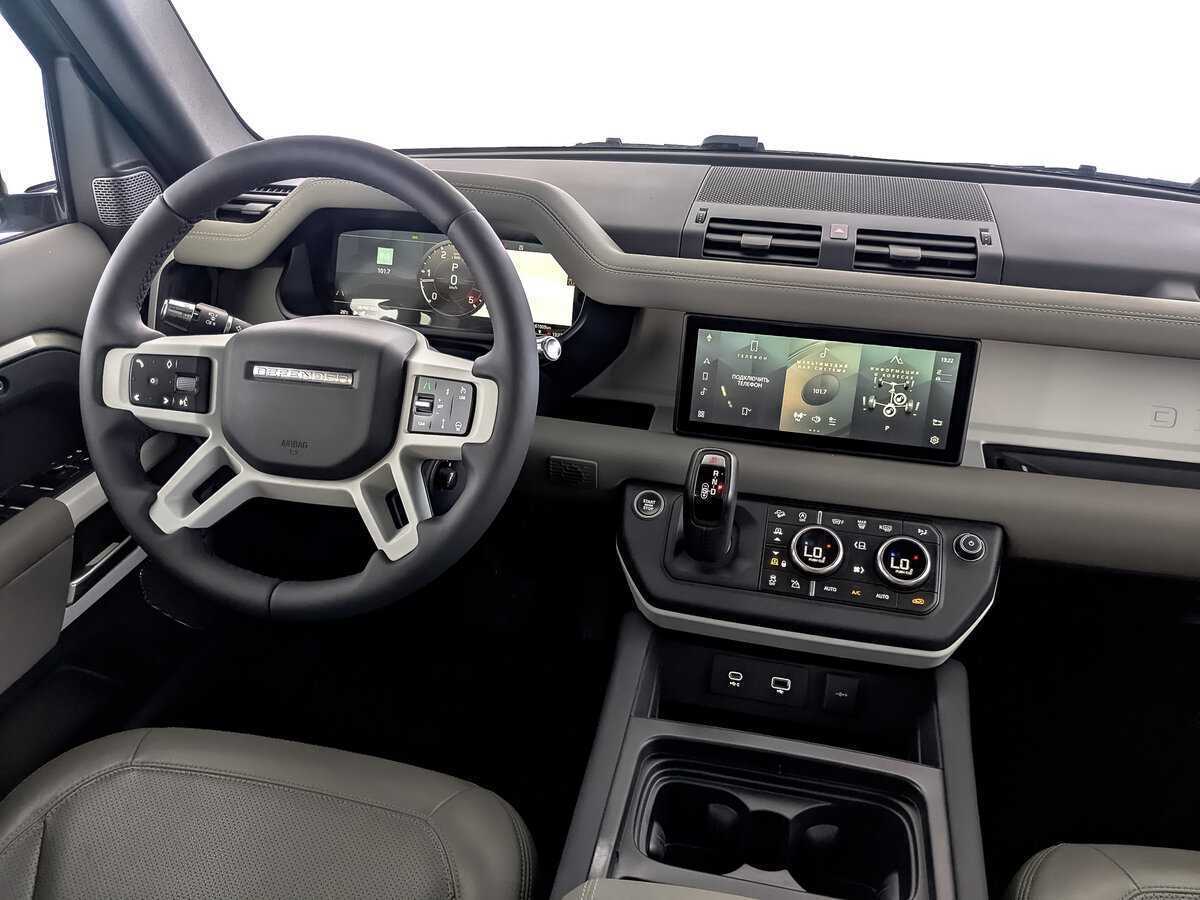 Land Rover Defender с пробегом — 2021 год. Фото: #29