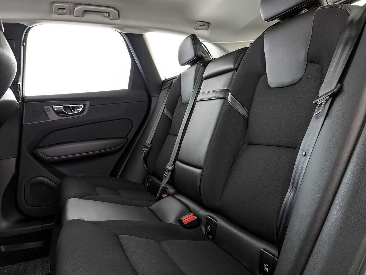 Volvo XC60 с пробегом — 2020 год. Фото: #17