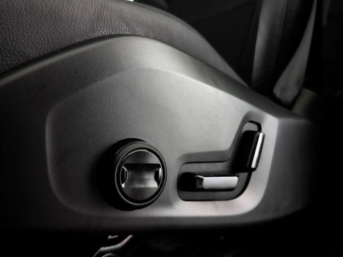 Volvo XC60 с пробегом — 2020 год. Фото: #24