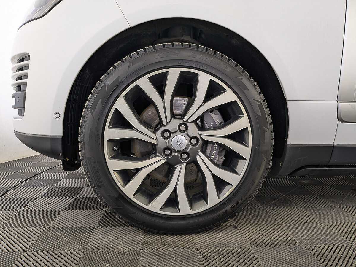 Land Rover Range Rover с пробегом — 2021 год. Фото: #11