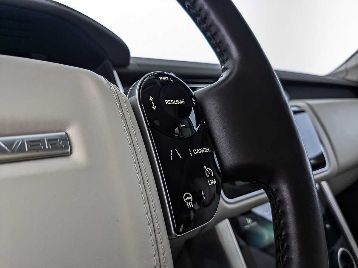 Land Rover Range Rover с пробегом — 2021 год. Фото: #24