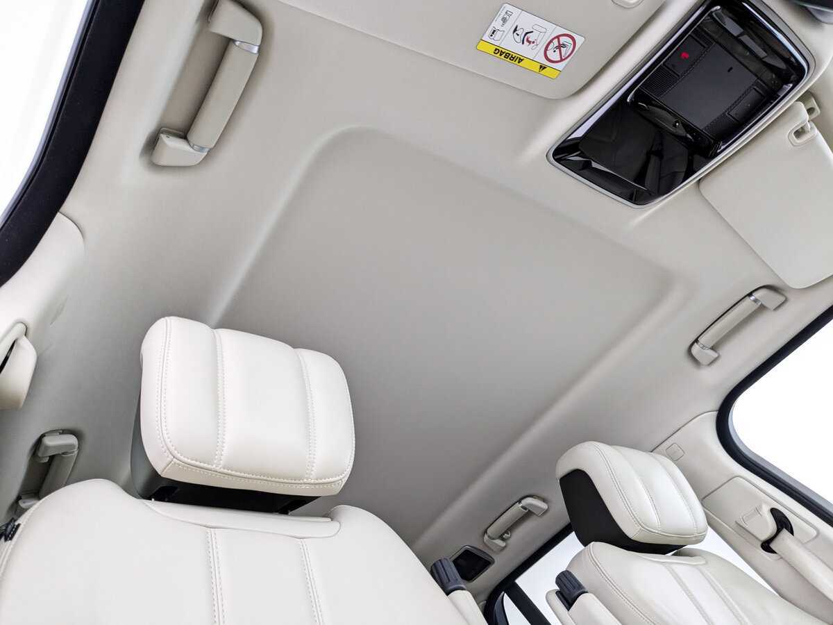 Land Rover Range Rover с пробегом — 2018 год. Фото: #20