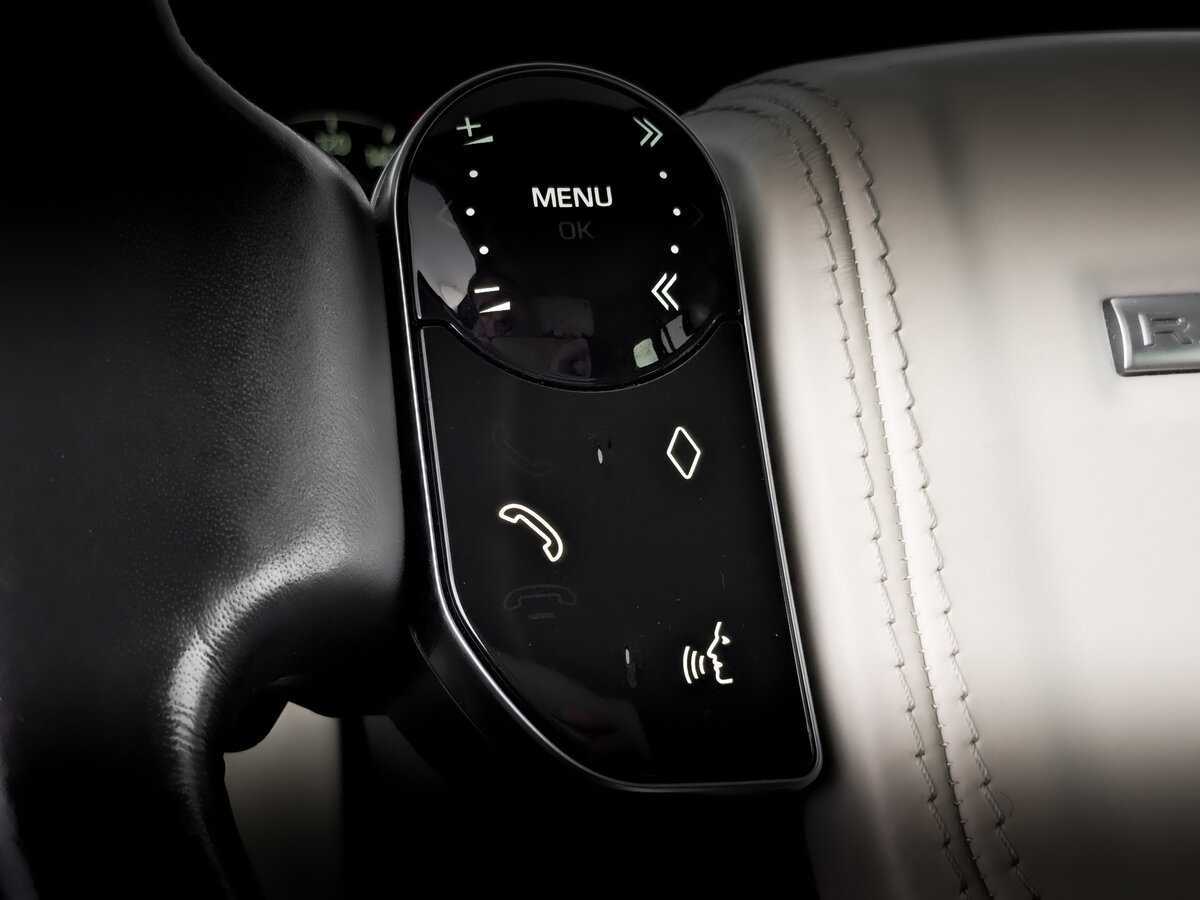 Land Rover Range Rover с пробегом — 2018 год. Фото: #26