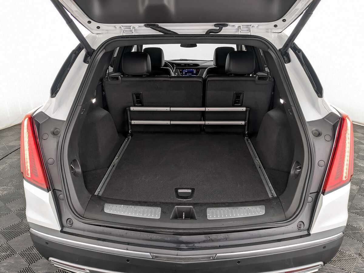 Cadillac XT5 с пробегом — 2021 год. Фото: #9