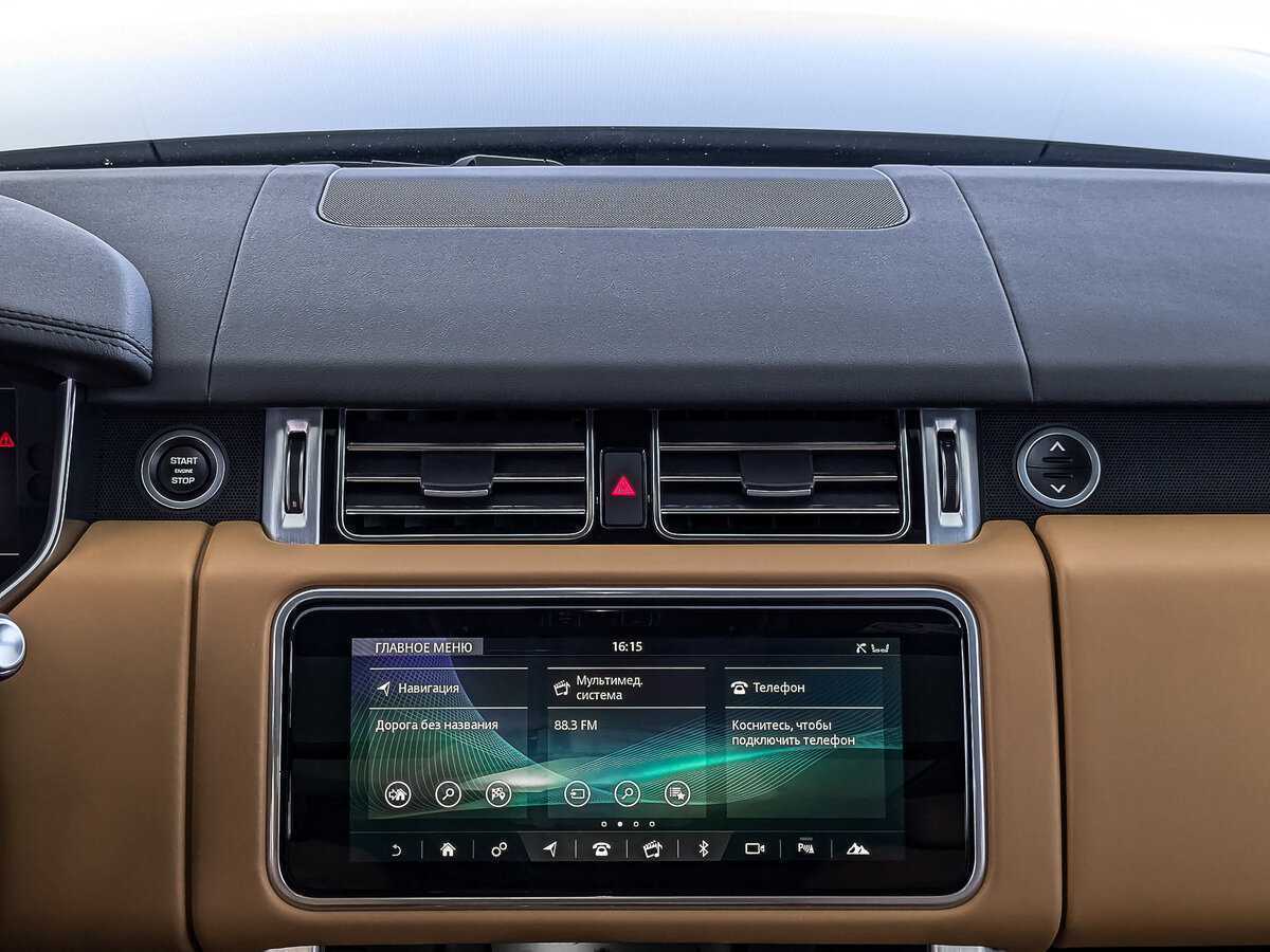 Land Rover Range Rover с пробегом — 2021 год. Фото: #16