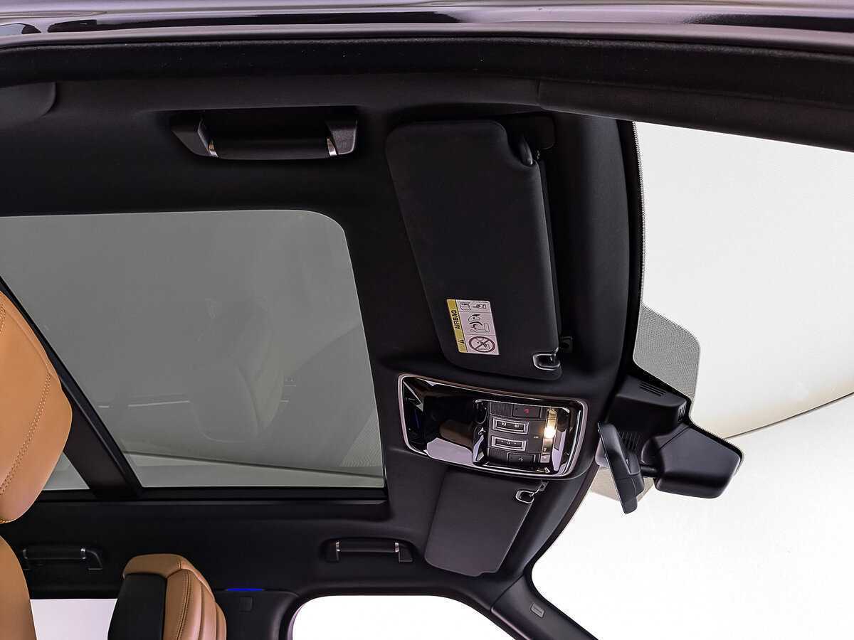 Land Rover Range Rover с пробегом — 2021 год. Фото: #21