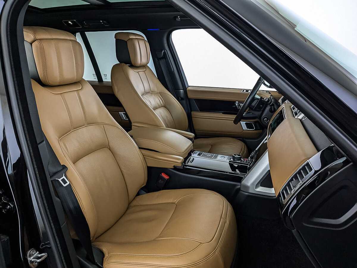 Land Rover Range Rover с пробегом — 2021 год. Фото: #22