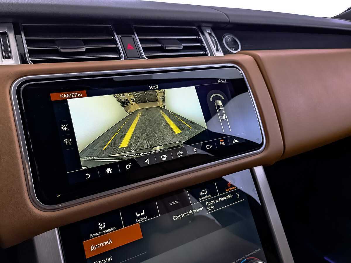 Land Rover Range Rover с пробегом — 2021 год. Фото: #28