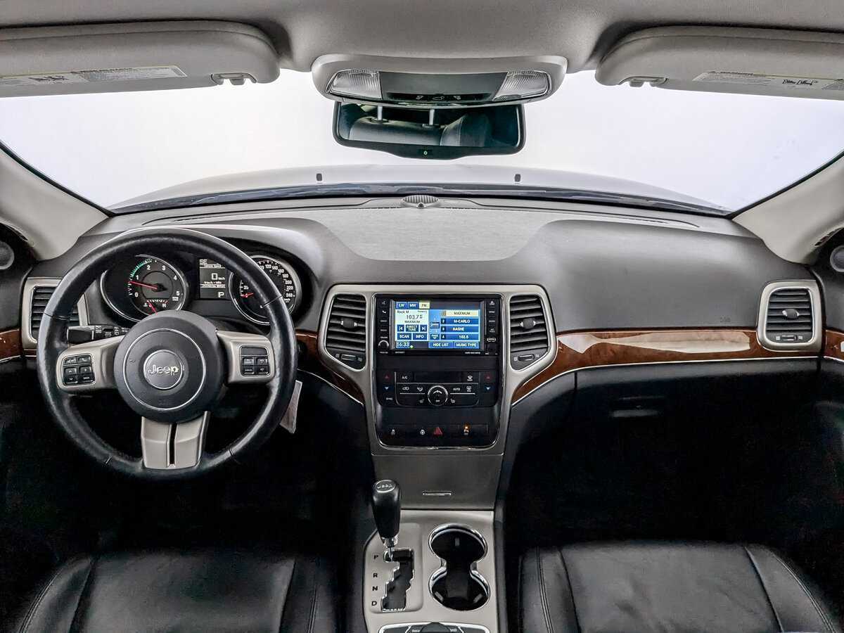 Jeep Grand Cherokee с пробегом — 2012 год. Фото: #13