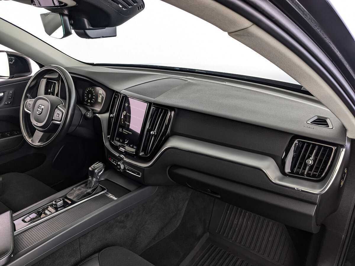 Volvo XC60 с пробегом — 2021 год. Фото: #12