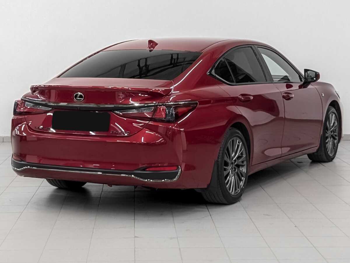 Lexus ES с пробегом — 2020 год. Фото: #4