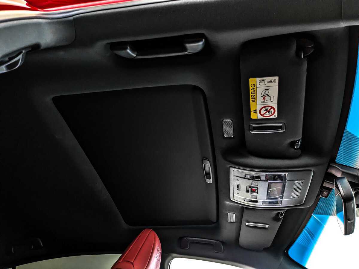 Lexus ES с пробегом — 2020 год. Фото: #22