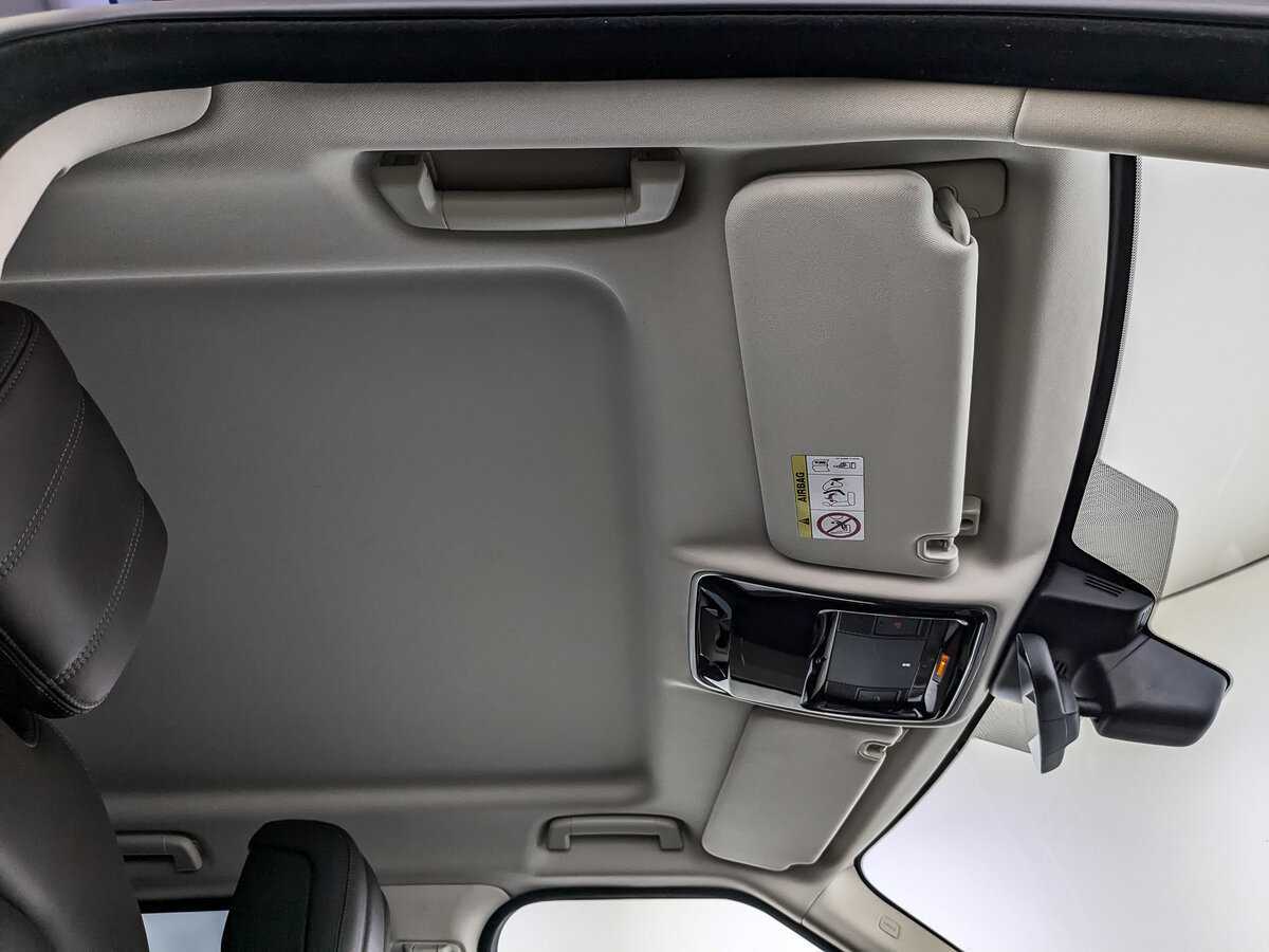 Land Rover Range Rover Sport с пробегом — 2020 год. Фото: #22