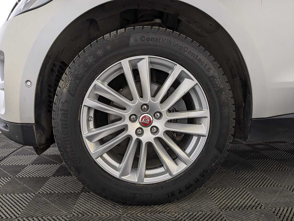 Jaguar F-Pace с пробегом — 2016 год. Фото: #17