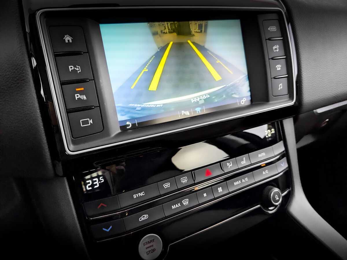 Jaguar F-Pace с пробегом — 2016 год. Фото: #26