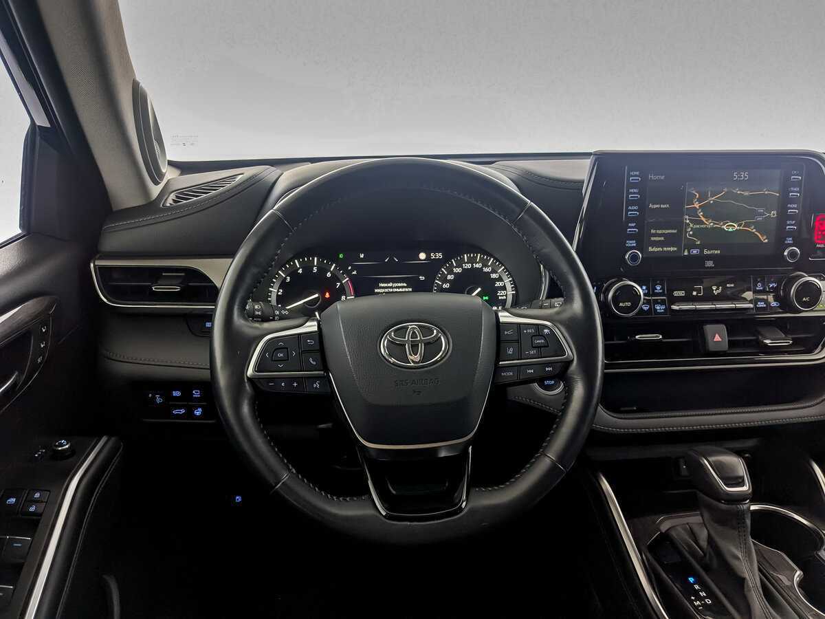 Toyota Highlander с пробегом — 2021 год. Фото: #21