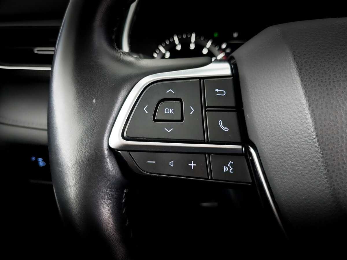 Toyota Highlander с пробегом — 2021 год. Фото: #28