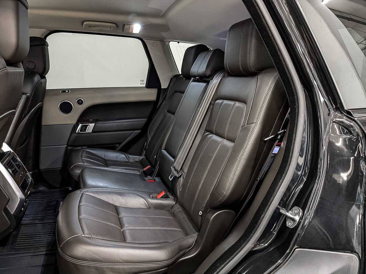 Land Rover Range Rover Sport с пробегом — 2021 год. Фото: #17