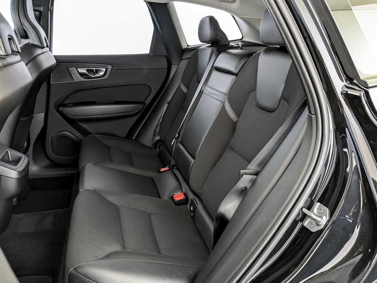 Volvo XC60 с пробегом — 2020 год. Фото: #11
