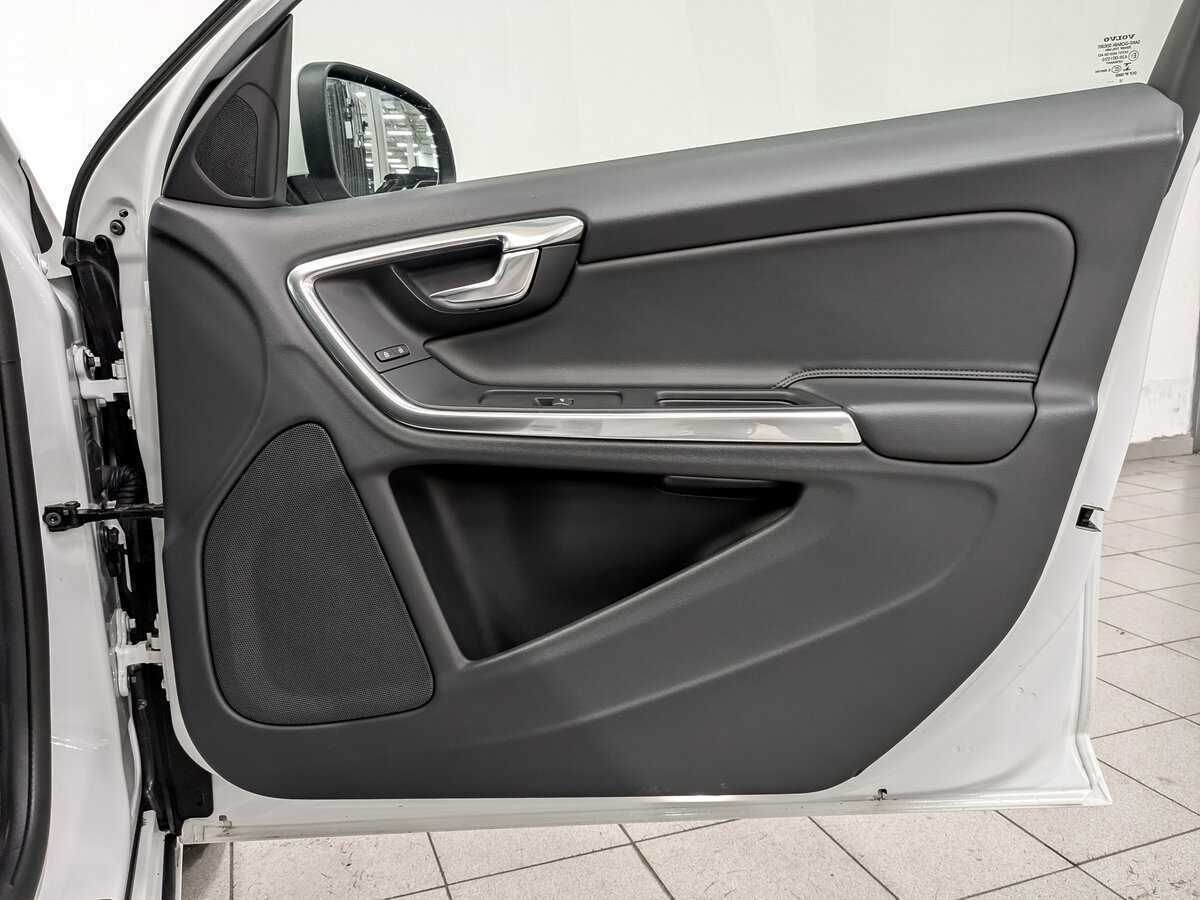 Volvo S60 с пробегом — 2016 год. Фото: #25