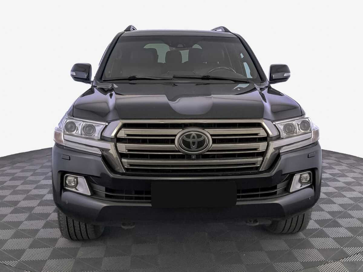 Toyota Land Cruiser с пробегом — 2016 год. Фото: #1