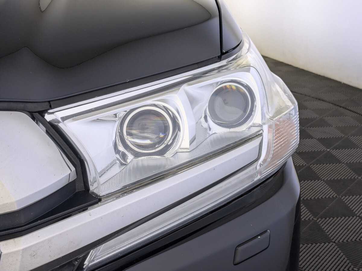 Toyota Land Cruiser с пробегом — 2016 год. Фото: #9