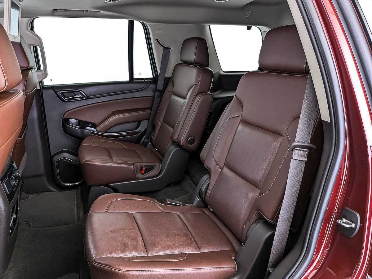 Chevrolet Tahoe с пробегом — 2018 год. Фото: #17