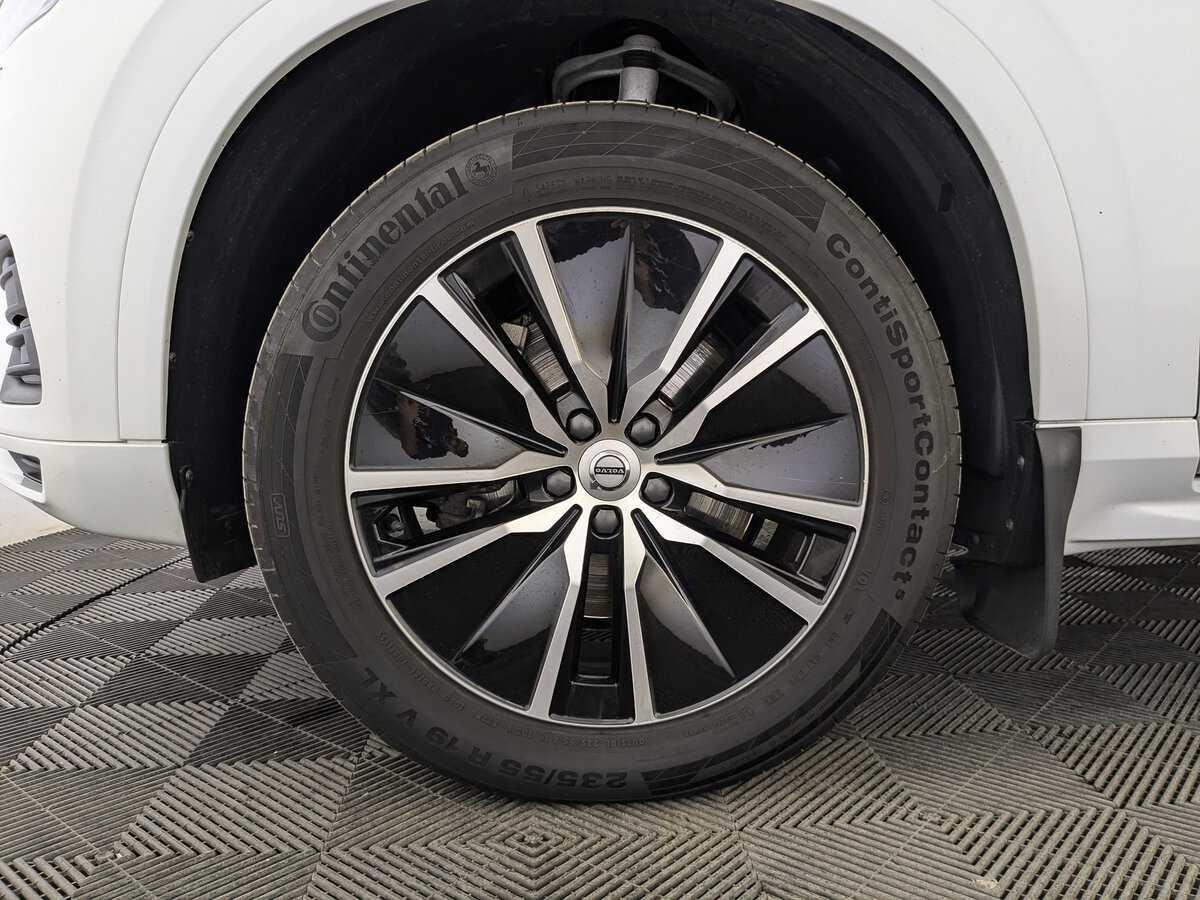 Volvo XC90 с пробегом — 2021 год. Фото: #11