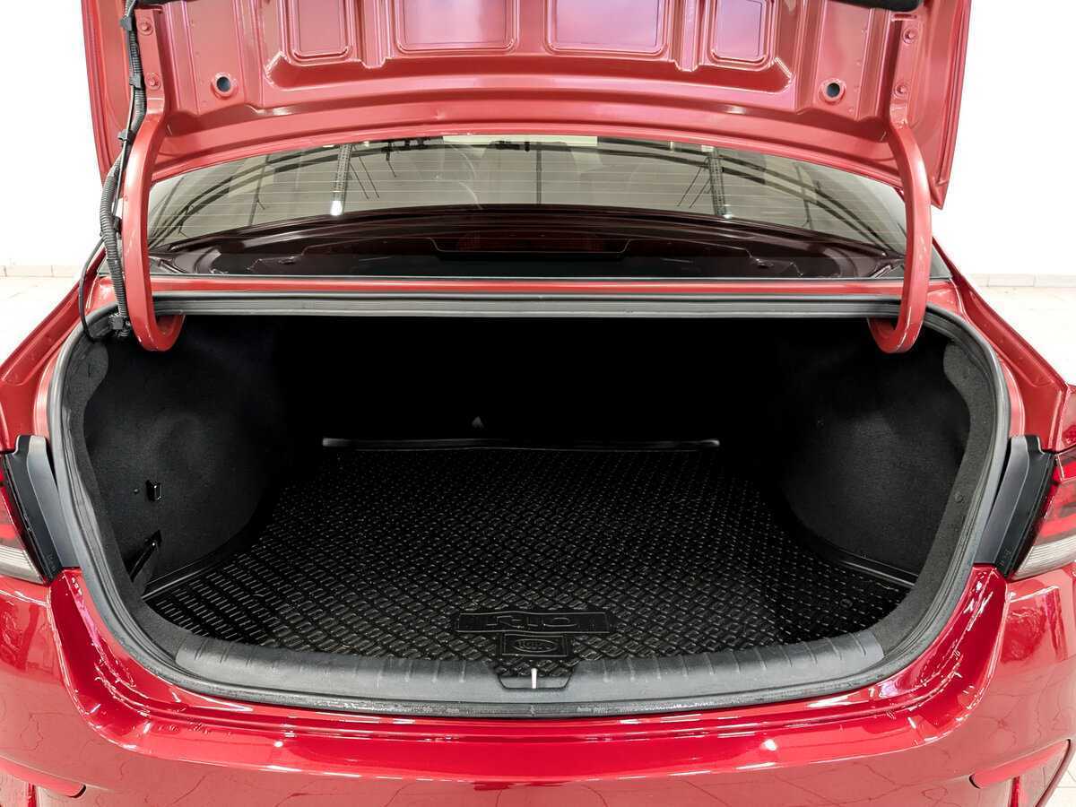 Kia Rio с пробегом — 2017 год. Фото: #9