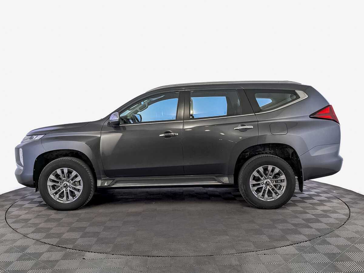 Mitsubishi Pajero Sport с пробегом — 2021 год. Фото: #6