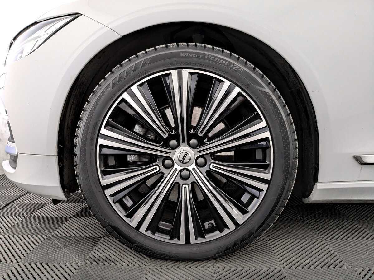 Volvo S90 с пробегом — 2021 год. Фото: #18