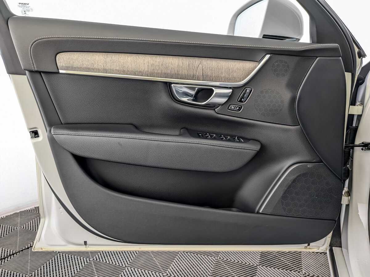 Volvo S90 с пробегом — 2021 год. Фото: #19