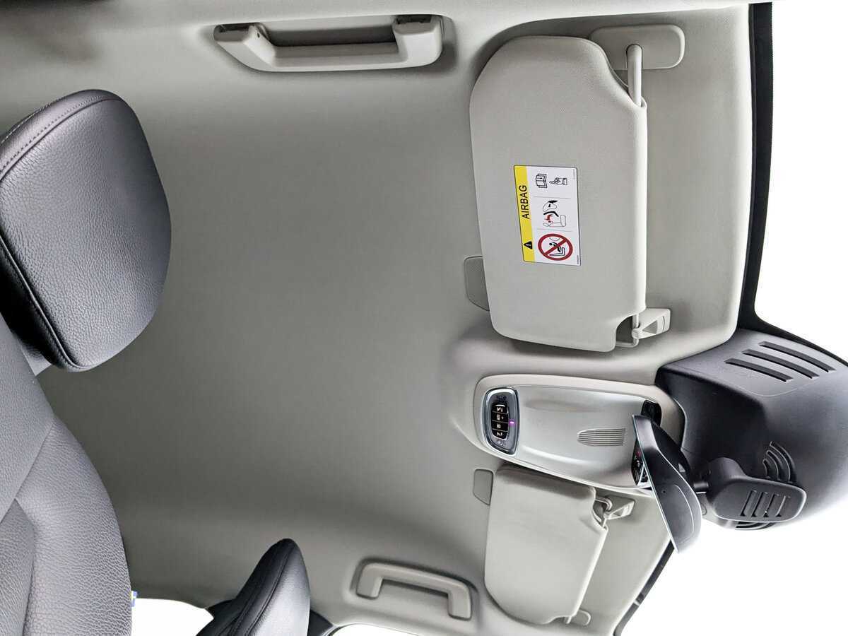 Volvo S90 с пробегом — 2021 год. Фото: #23