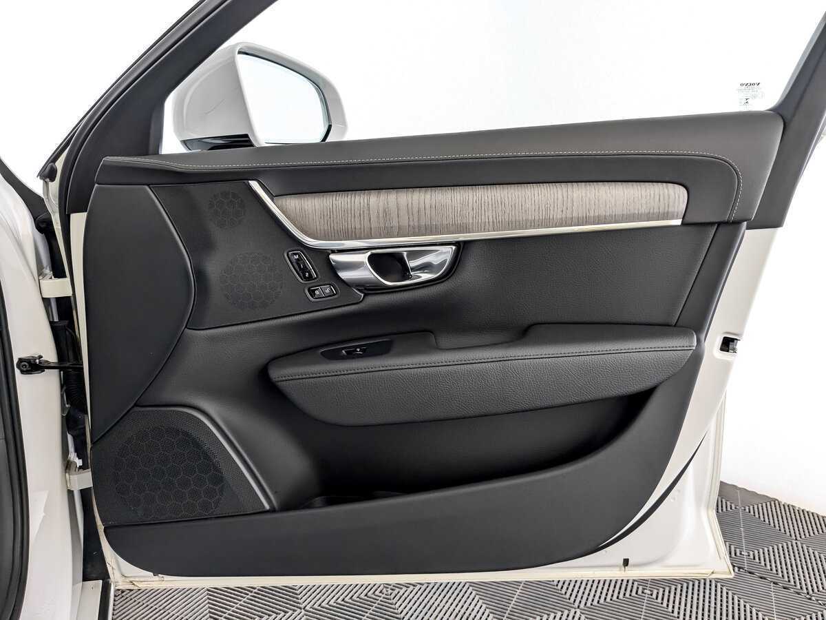 Volvo S90 с пробегом — 2021 год. Фото: #26