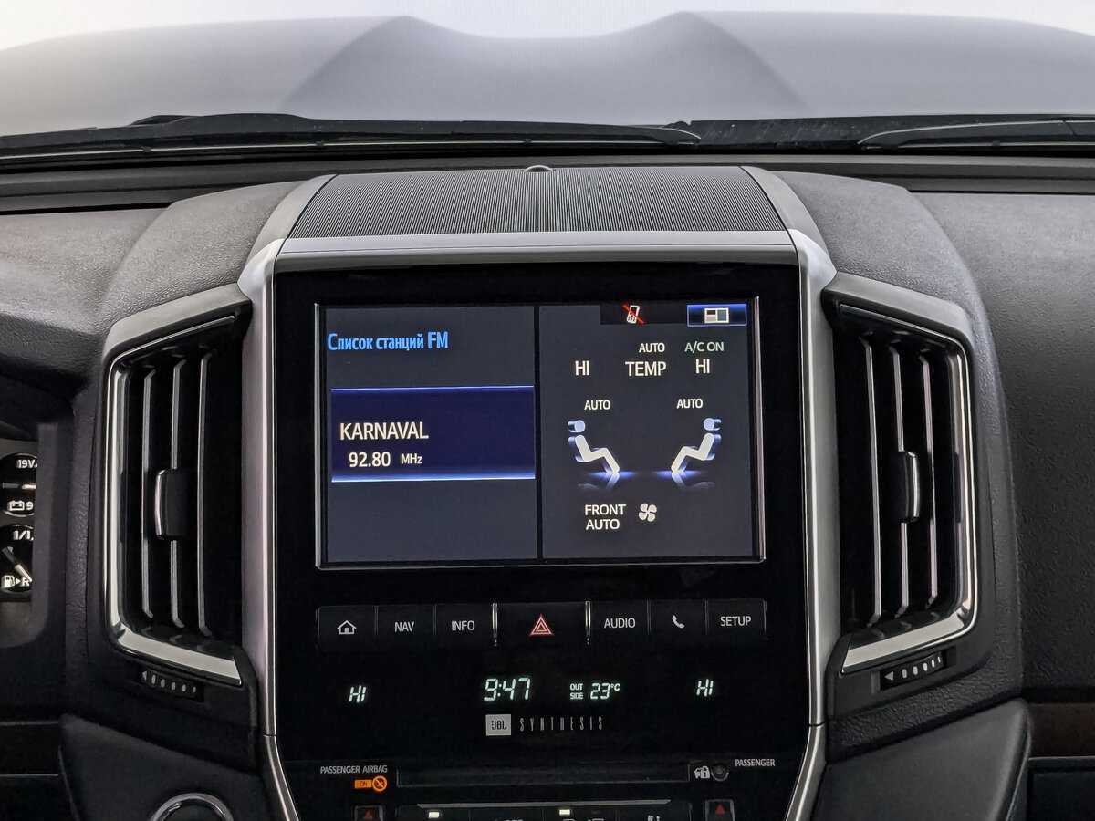 Toyota Land Cruiser с пробегом — 2019 год. Фото: #16