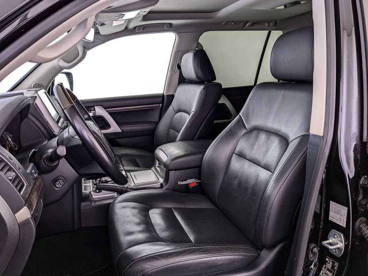 Toyota Land Cruiser с пробегом — 2019 год. Фото: #19