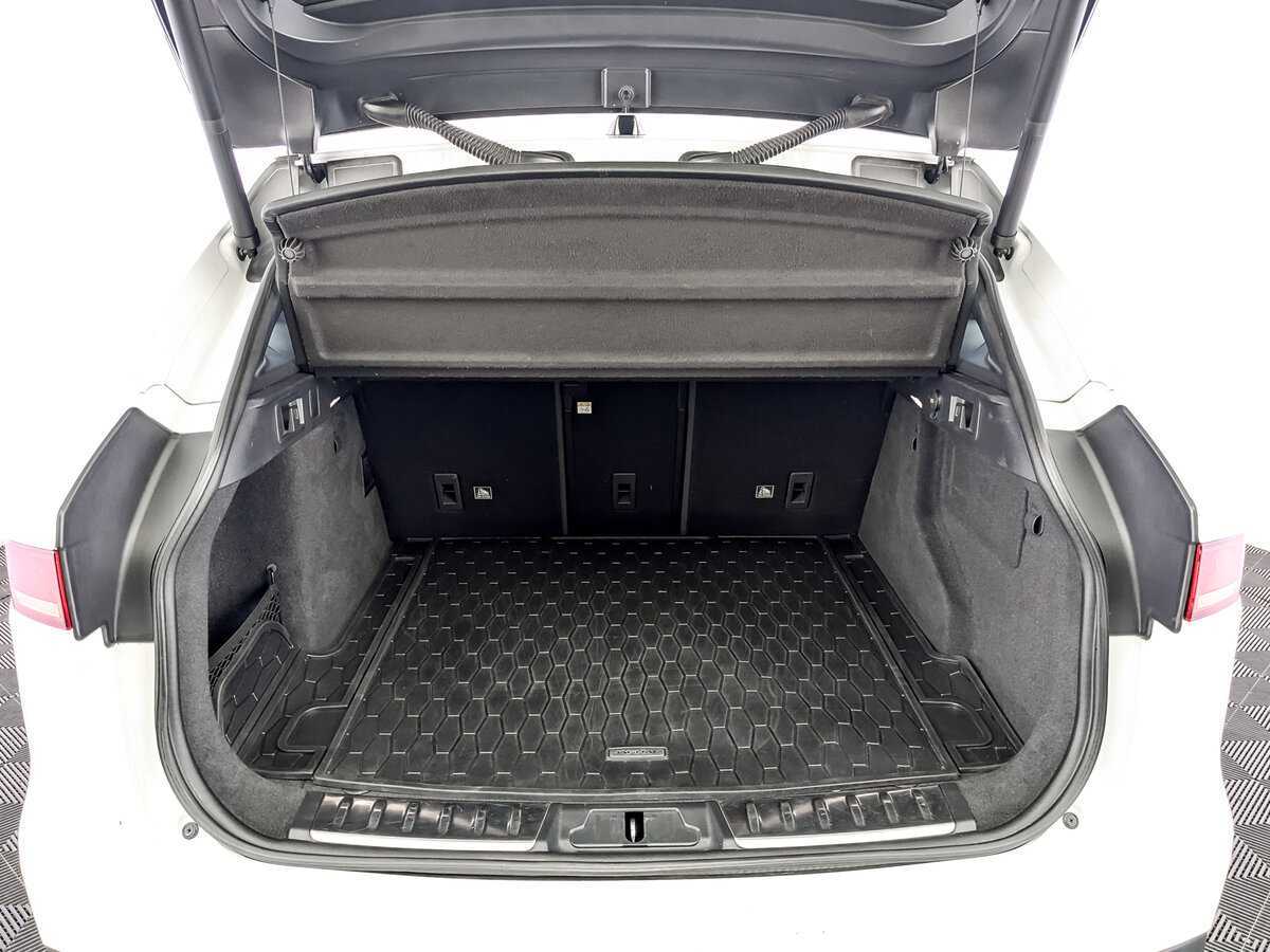 Jaguar F-Pace с пробегом — 2020 год. Фото: #9