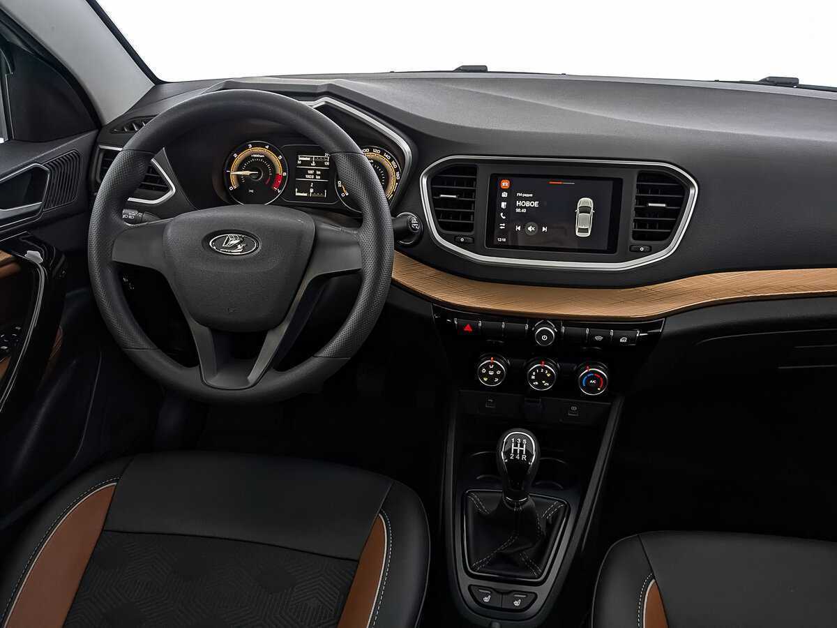 Lada (ВАЗ) Vesta с пробегом — 2024 год. Фото: #26