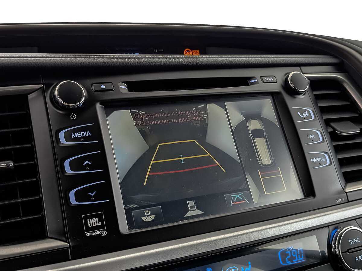 Toyota Highlander с пробегом — 2018 год. Фото: #22