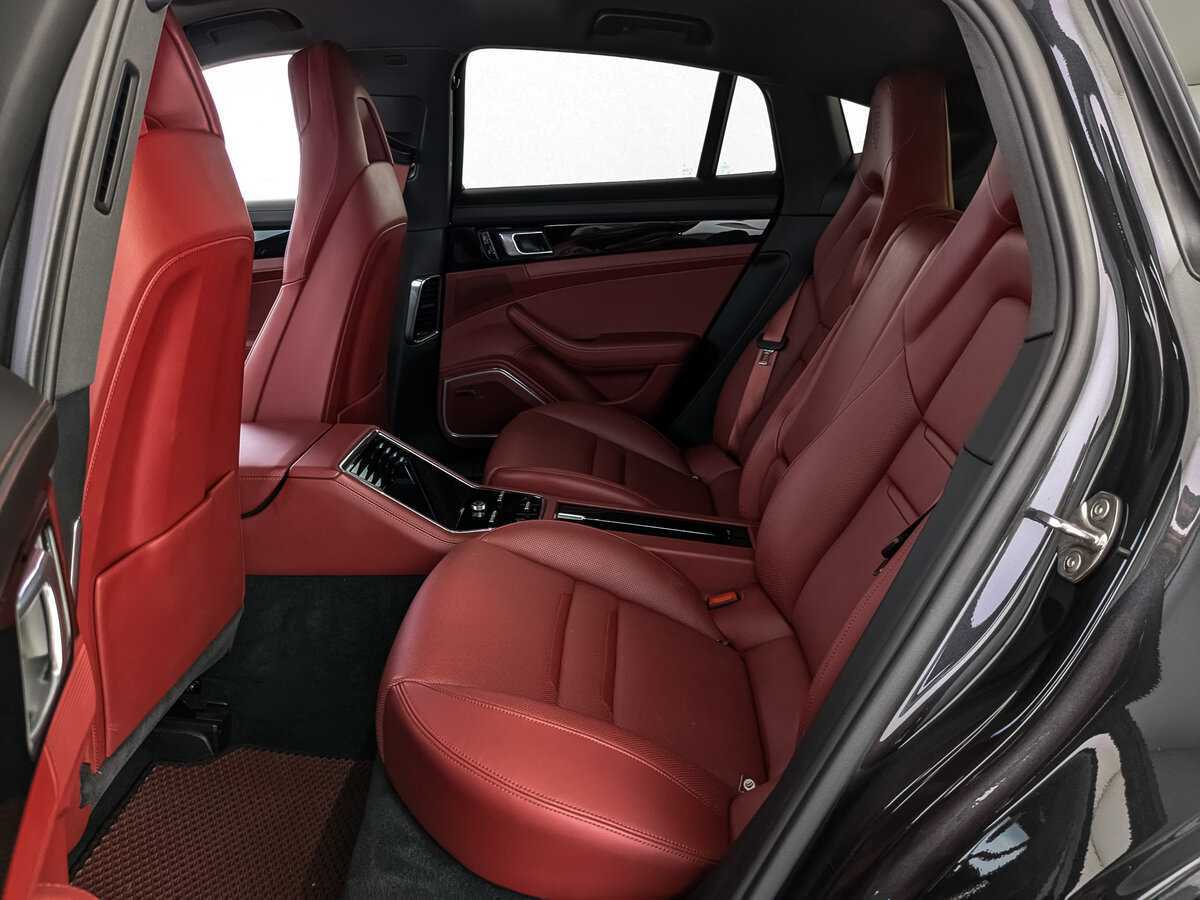 Porsche Panamera с пробегом — 2020 год. Фото: #16