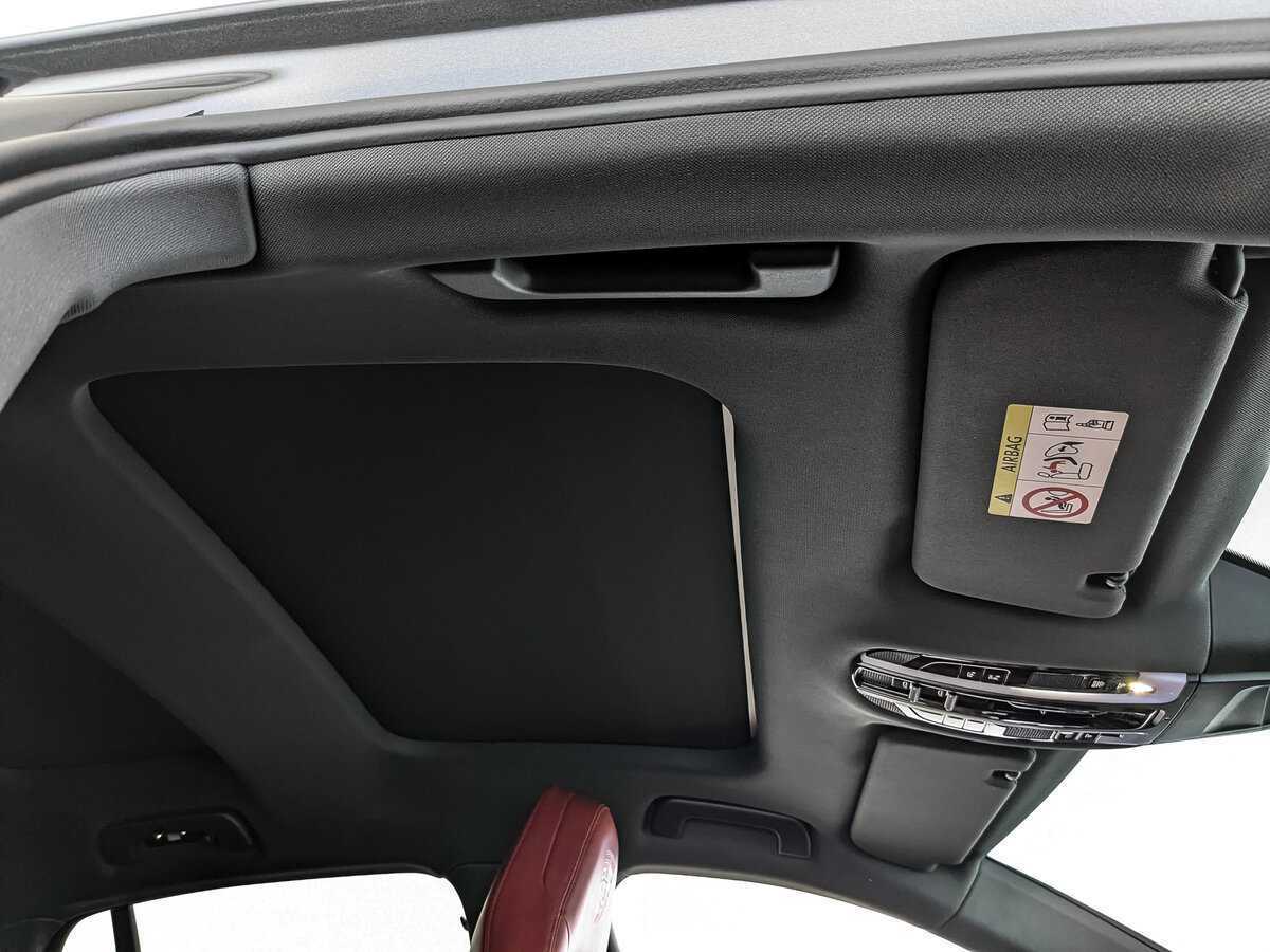 Porsche Panamera с пробегом — 2020 год. Фото: #20