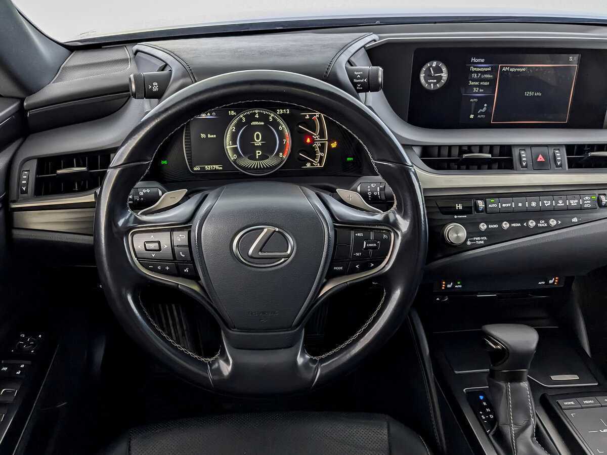 Lexus ES с пробегом — 2021 год. Фото: #21