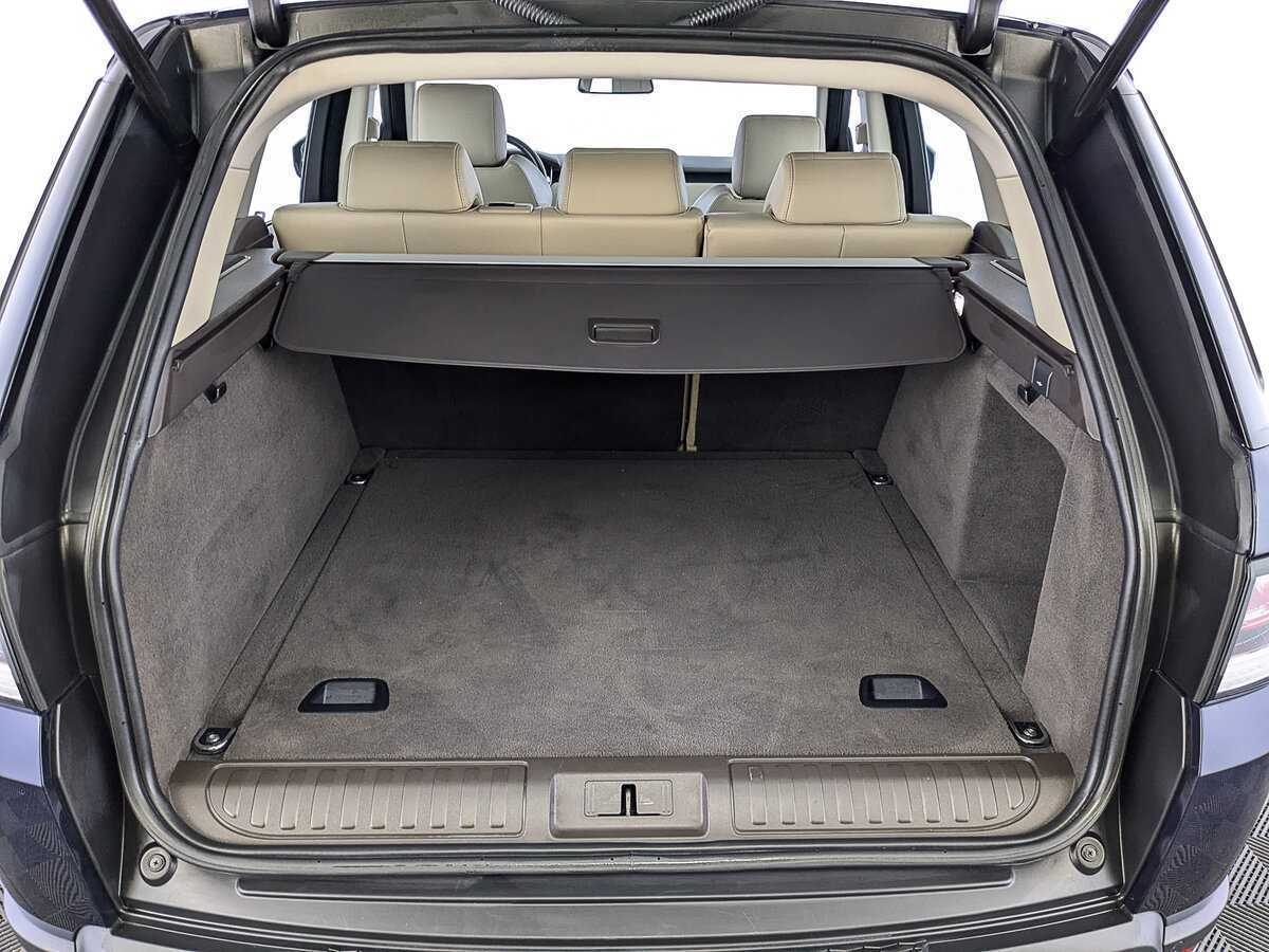 Land Rover Range Rover Sport с пробегом — 2015 год. Фото: #9