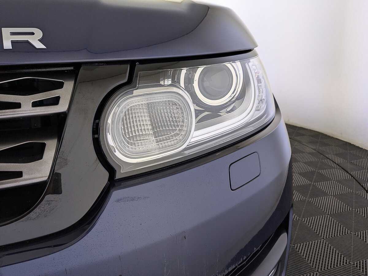 Land Rover Range Rover Sport с пробегом — 2015 год. Фото: #10