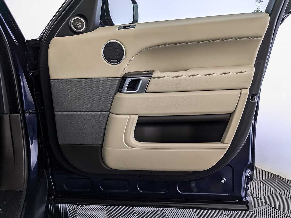 Land Rover Range Rover Sport с пробегом — 2015 год. Фото: #23