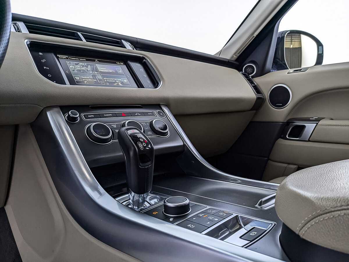 Land Rover Range Rover Sport с пробегом — 2015 год. Фото: #25