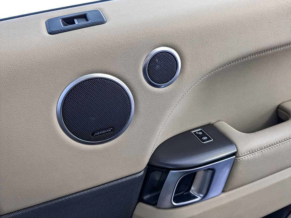 Land Rover Range Rover Sport с пробегом — 2015 год. Фото: #27