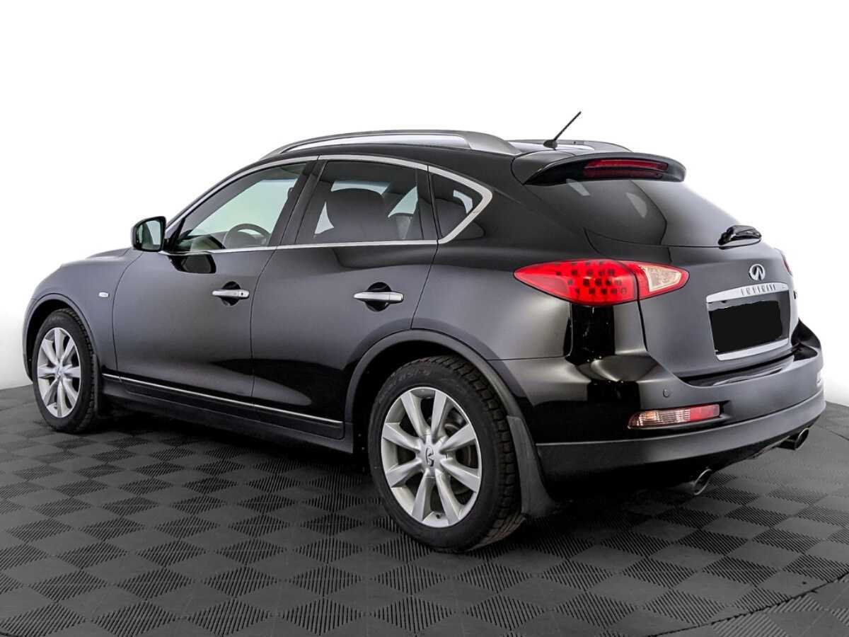 Infiniti EX с пробегом — 2012 год. Фото: #6